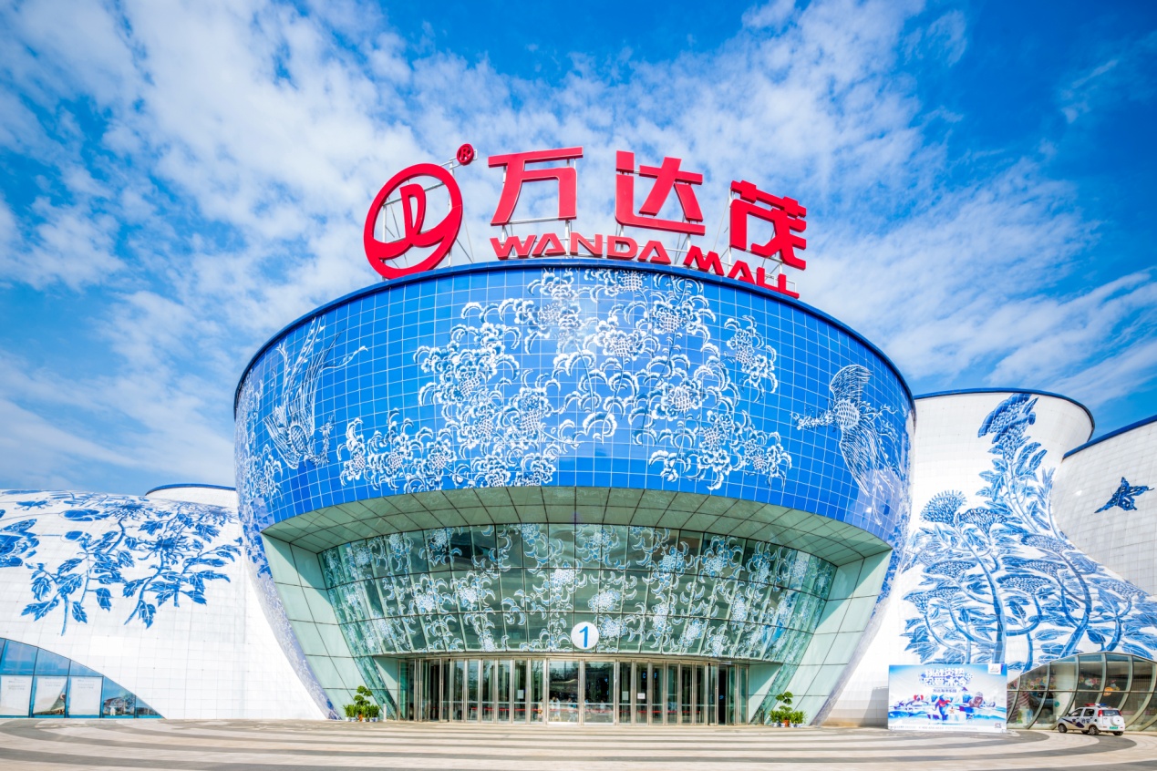 亚美国际承建的南昌万达茂获评“我最喜爱幕墙工程”